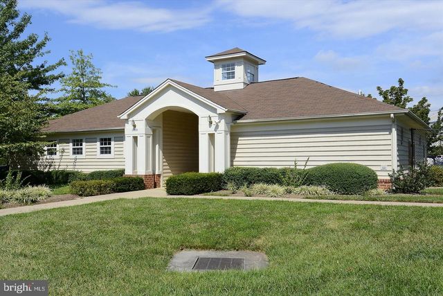 4370 THOMAS BRIGADE LN, Fairfax, VA 22033