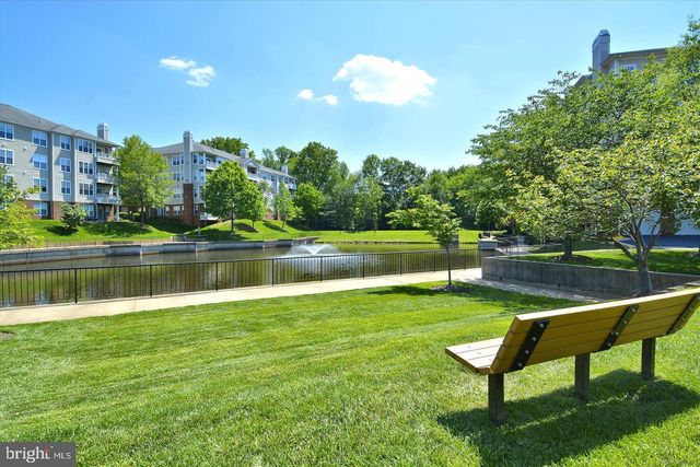 4370 THOMAS BRIGADE LN, Fairfax, VA 22033