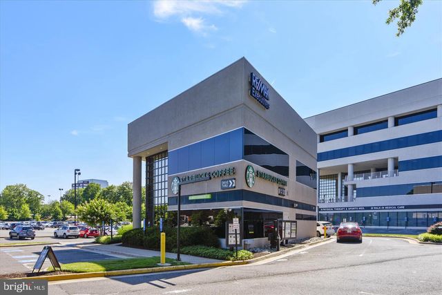 4370 THOMAS BRIGADE LN, Fairfax, VA 22033