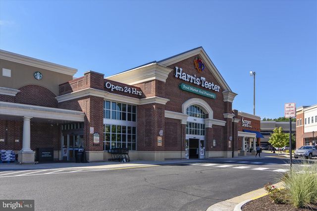 4370 THOMAS BRIGADE LN, Fairfax, VA 22033