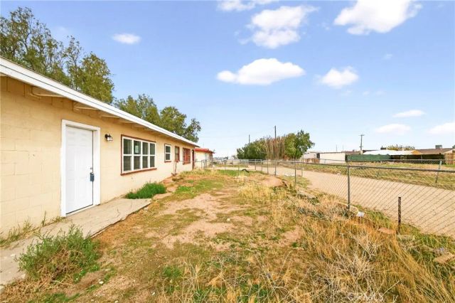 11389 Lee Ave., Adelanto, CA 92301