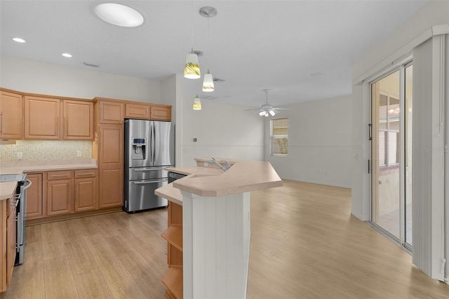 1654 DUFFY LOOP, The Villages, FL 32162