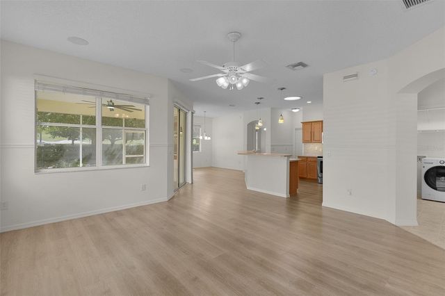 1654 DUFFY LOOP, The Villages, FL 32162