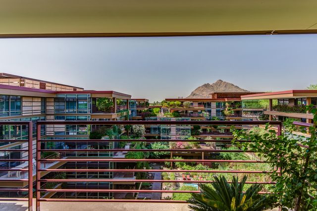 7137 E RANCHO VISTA Drive 7008, Scottsdale, AZ 85251
