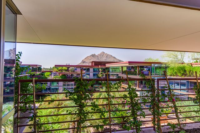 7137 E RANCHO VISTA Drive 7008, Scottsdale, AZ 85251