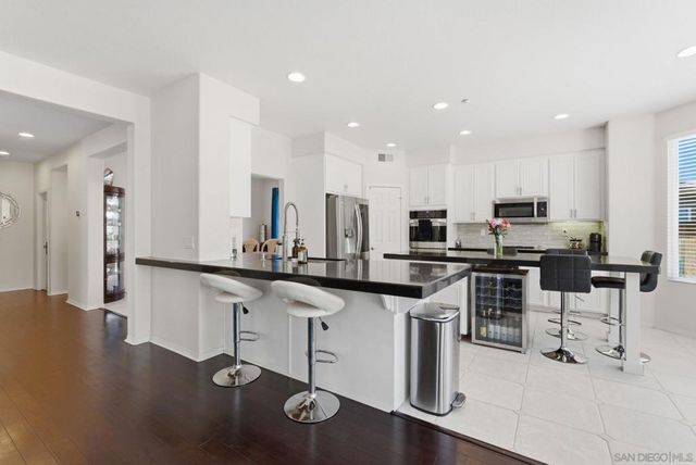 3152 Ferncreek Lane, Escondido, CA 92027