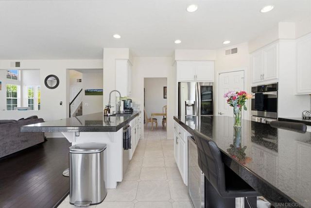 3152 Ferncreek Lane, Escondido, CA 92027