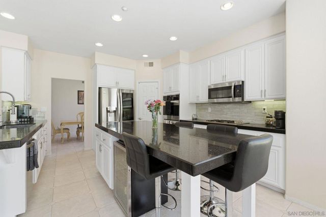 3152 Ferncreek Lane, Escondido, CA 92027