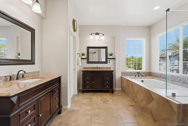 3152 Ferncreek Lane, Escondido, CA 92027