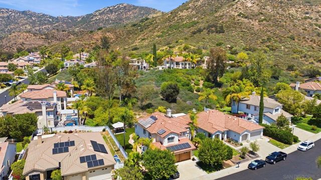 3152 Ferncreek Lane, Escondido, CA 92027