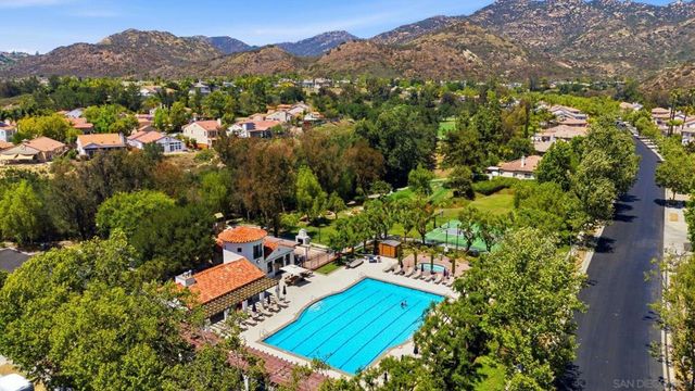 3152 Ferncreek Lane, Escondido, CA 92027