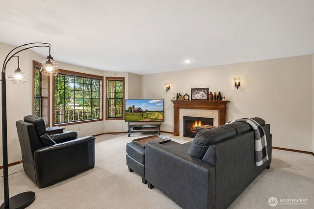 33339 5th Place SW, Federal Way, WA 98023