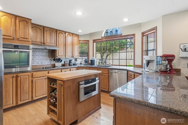 33339 5th Place SW, Federal Way, WA 98023