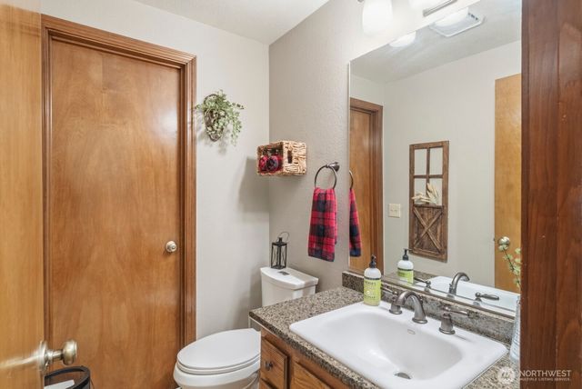 33339 5th Place SW, Federal Way, WA 98023