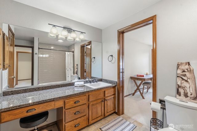 33339 5th Place SW, Federal Way, WA 98023