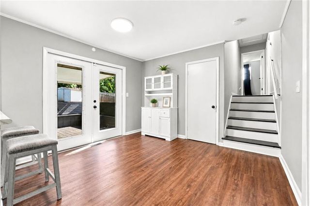 624 Village Lane Drive SW, Marietta, GA 30060