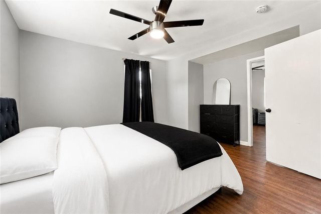 624 Village Lane Drive SW, Marietta, GA 30060