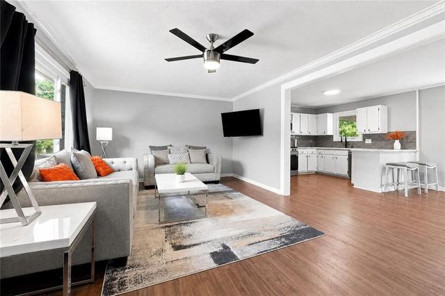 624 Village Lane Drive SW, Marietta, GA 30060