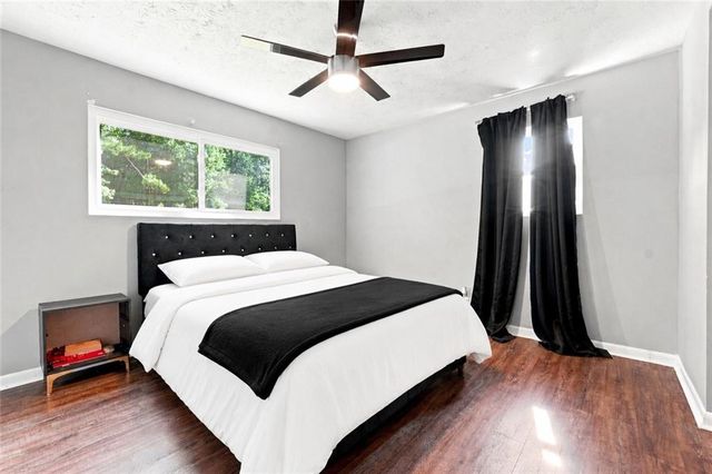 624 Village Lane Drive SW, Marietta, GA 30060