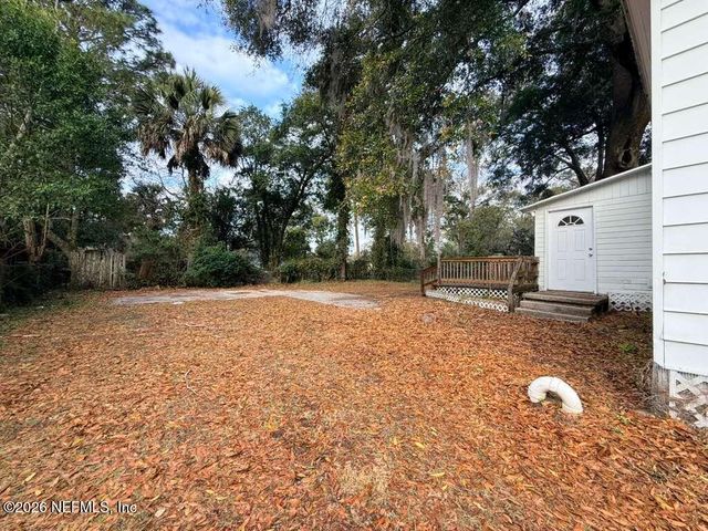 862 BUNKER HILL Boulevard, Jacksonville, FL 32208