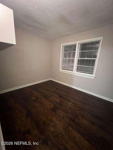 862 BUNKER HILL Boulevard, Jacksonville, FL 32208