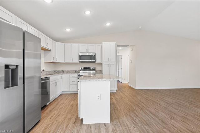 4524 Springview CIR, Labelle, FL 33935