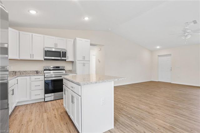 4524 Springview CIR, Labelle, FL 33935