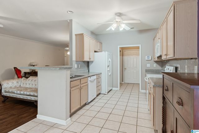 1009 DAVENTRY WAY, Calera, AL 35040