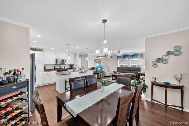 52525 Willow Wood Court, Chesterfield, MI 48051