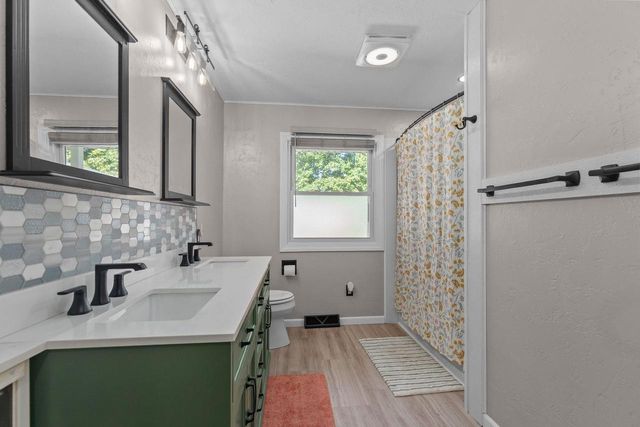 1629 W GRANT STREET, Appleton, WI 54914