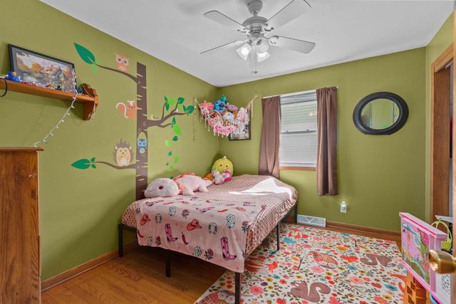 1629 W GRANT STREET, Appleton, WI 54914