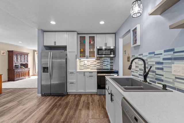 1629 W GRANT STREET, Appleton, WI 54914