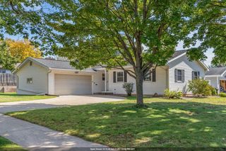 1629 W GRANT STREET, Appleton, WI 54914