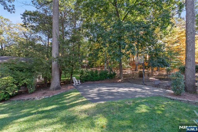 44 Rumson Road, Livingston, NJ 07039