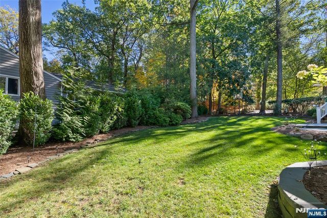 44 Rumson Road, Livingston, NJ 07039