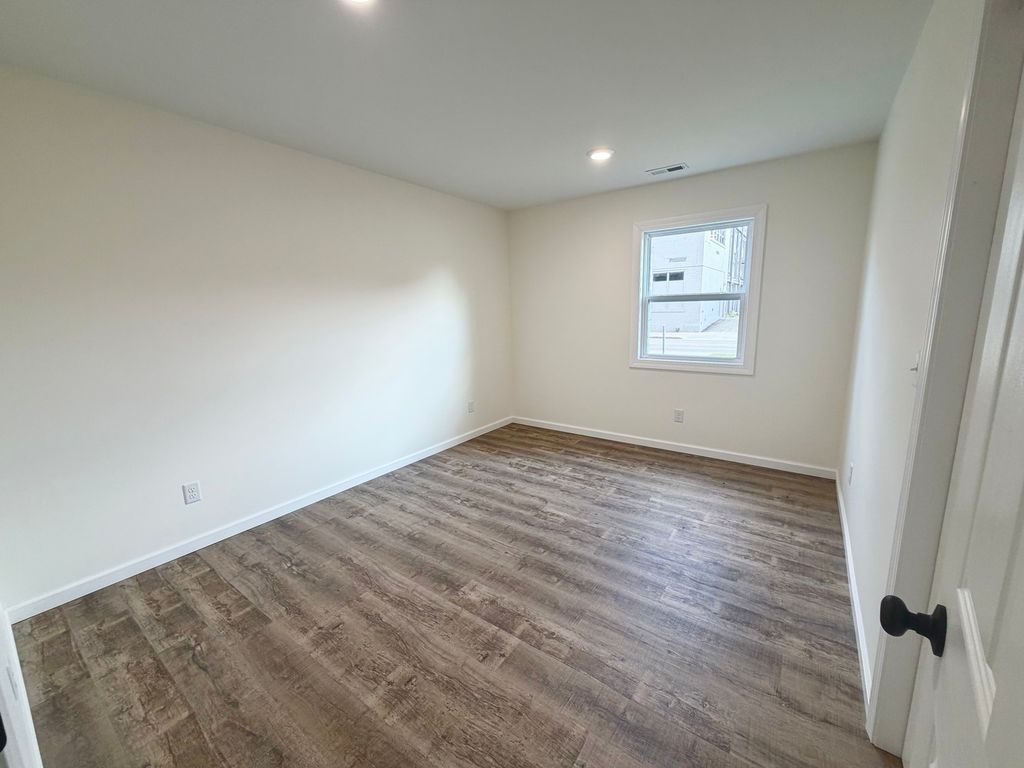 Image 10 of property listing at 868 E Second Street, Centralia, IL 62801