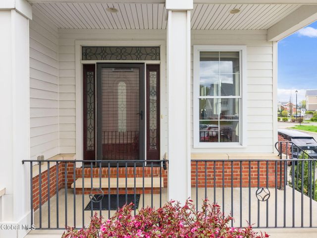 5 Sudbury Square, Colonie, NY 12110