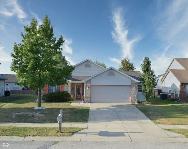 11814 Sinclair Drive, Indianapolis, IN 46235