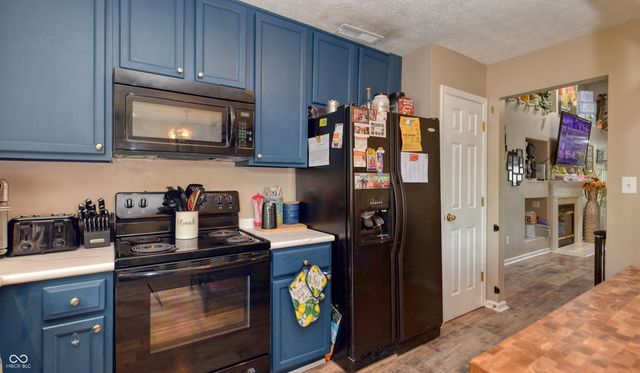 11814 Sinclair Drive, Indianapolis, IN 46235