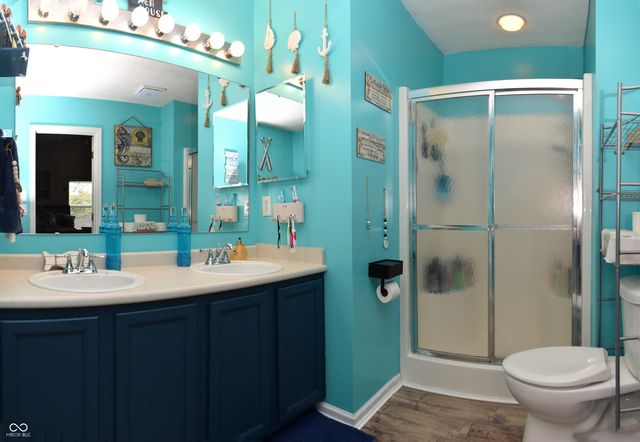 11814 Sinclair Drive, Indianapolis, IN 46235