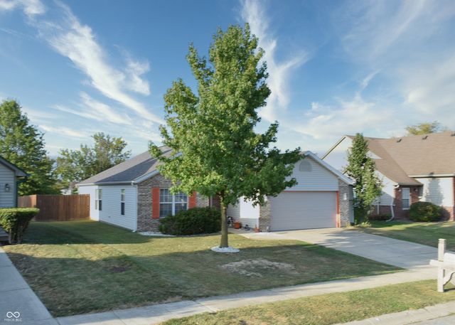 11814 Sinclair Drive, Indianapolis, IN 46235