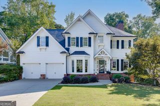 5979 Grand Loop Road, Sugar Hill, GA 30518