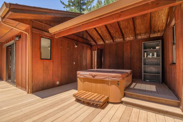 301 Upper Road, Boulder Creek, CA 95006