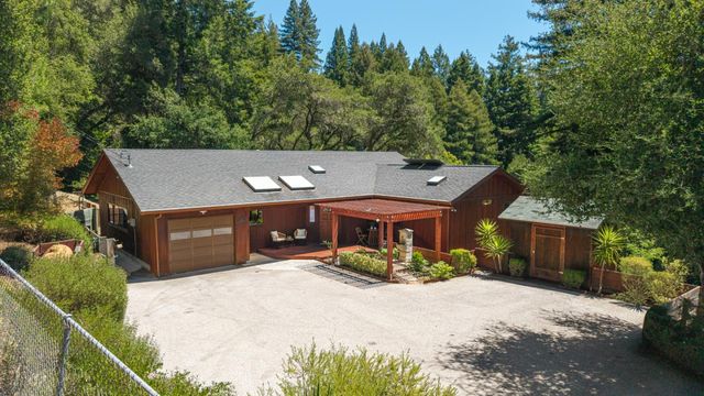 301 Upper Road, Boulder Creek, CA 95006