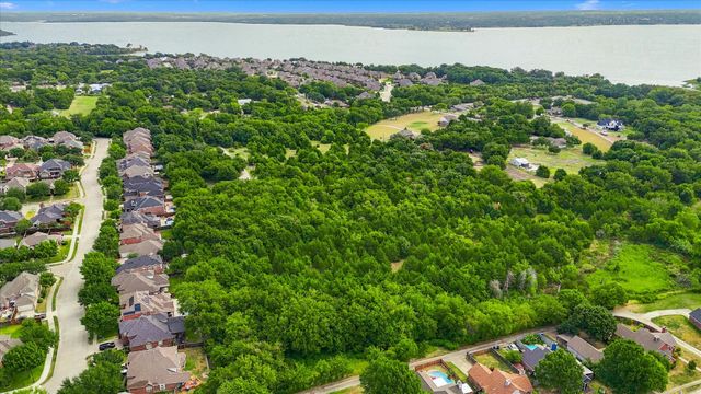 548 Dalrock Road, Rowlett, TX 75089