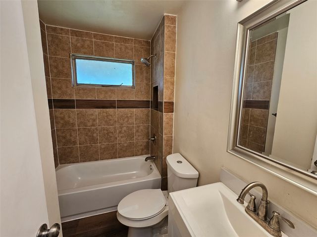 12260 Galva Drive, Dallas, TX 75243