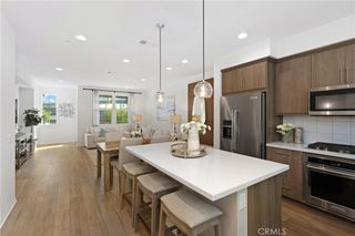 8927 Orangethorpe Avenue, Buena Park, CA 90621