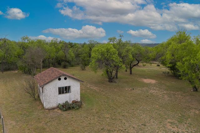 120 Zurita TRL, Marble Falls, TX 78654
