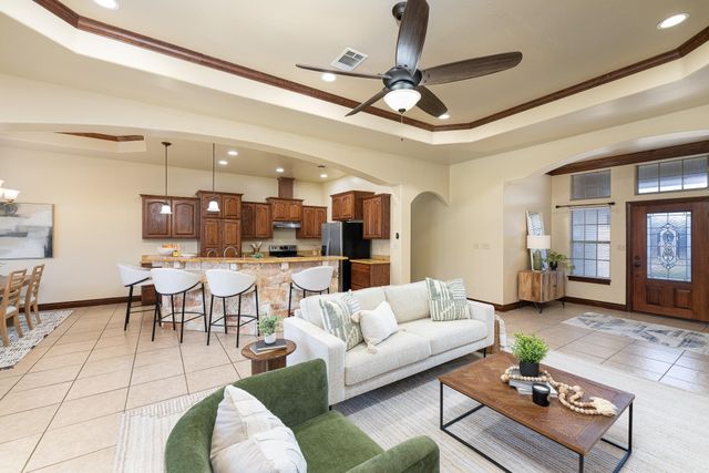 120 Zurita TRL, Marble Falls, TX 78654