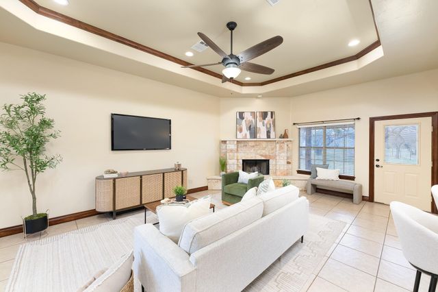 120 Zurita TRL, Marble Falls, TX 78654